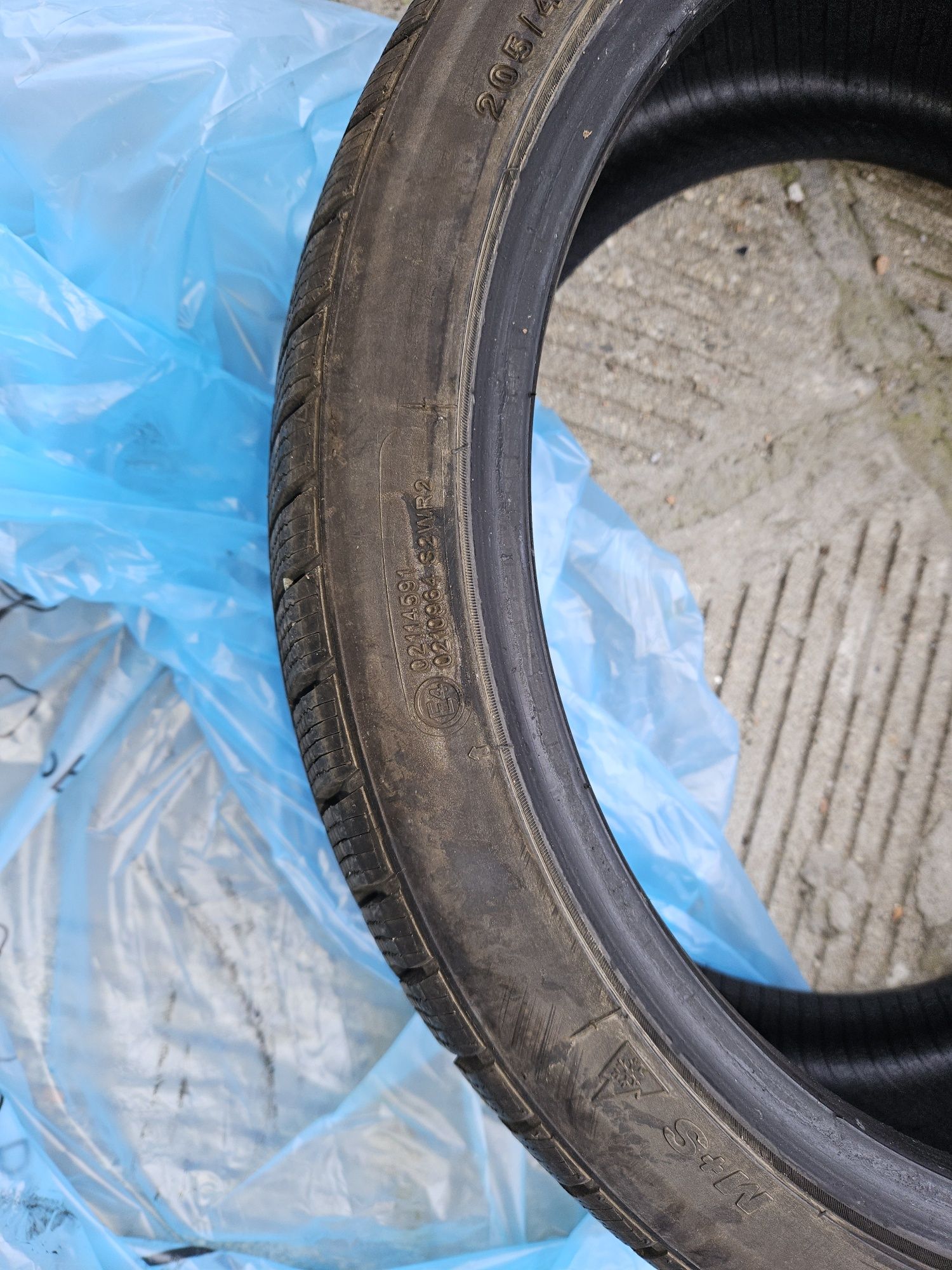 Зимни гуми 205/40 R17 за Mini ONE R56