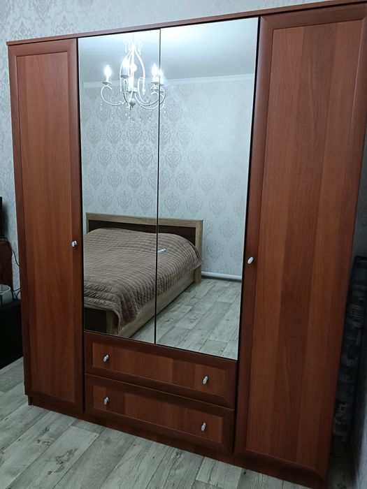 Продам шкаф для одежды бу в хорошем состоянии самовывоз