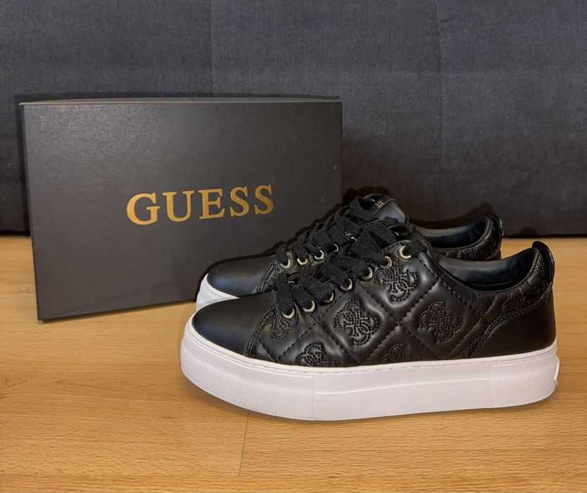 Маратонки GUESS 40