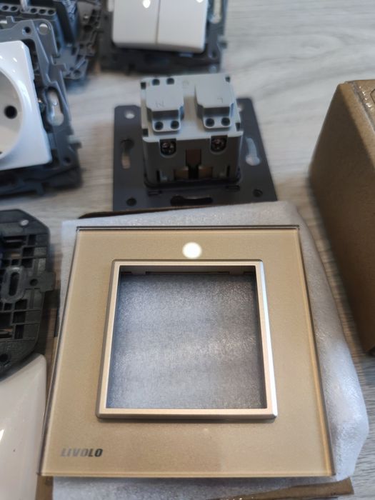 Prize, intrerupatoare Gewiss, Lenovo, Legrand