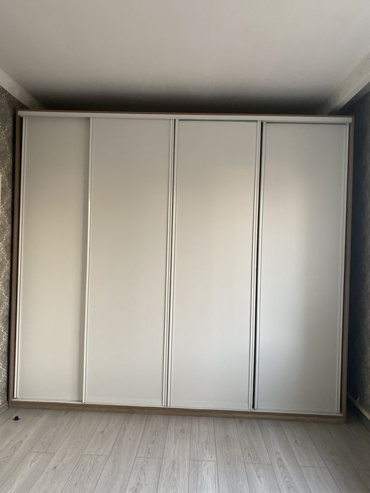 Шкаф 3 метра, в белом цвете