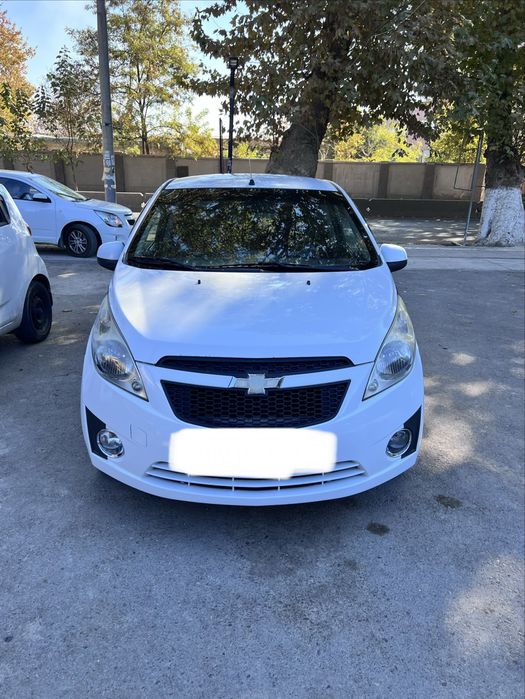 Spark 2011, motor 1.0 Doverennostga berilmidi