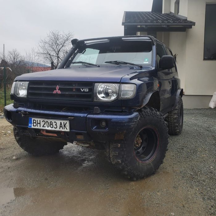 Mitsubishi pajero 3.5