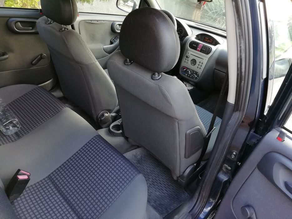 Opel CORSA c 2002