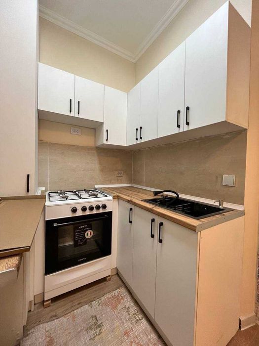 СРОЧНО !! Продаётся квартира в Яшнабаде 3/4/8 ( 58 кв/м ) AZIA HOUSE