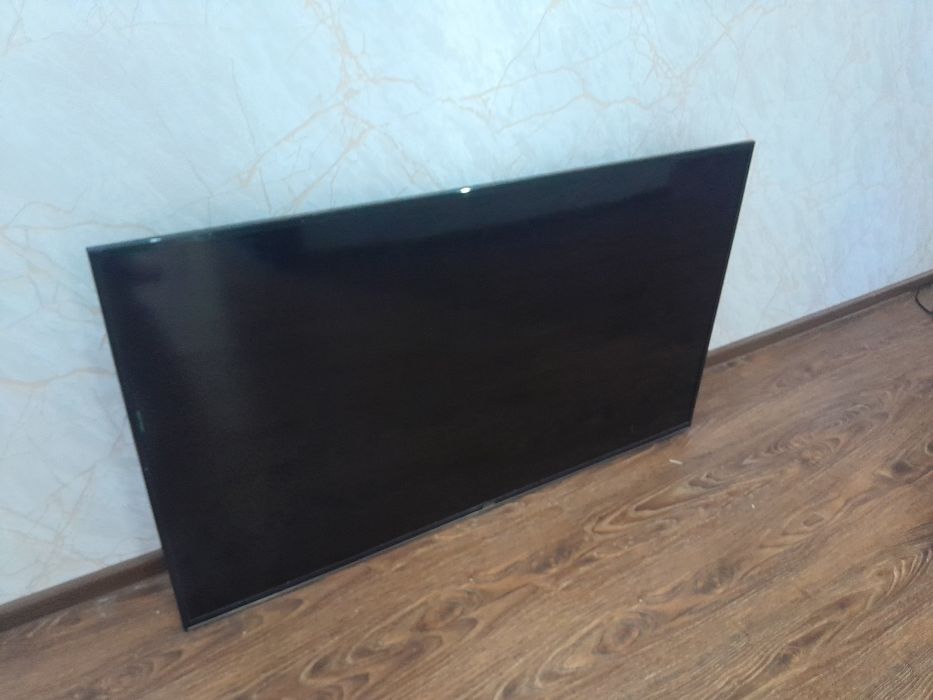 Telvizor ekrani singan