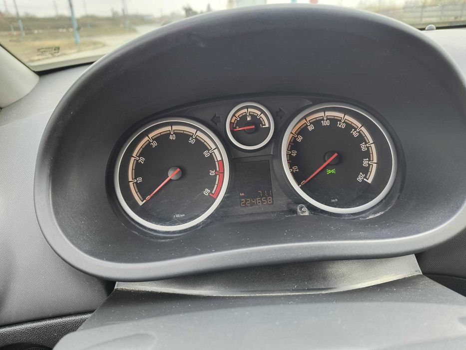 Vand Opel Corsa 1.2 Benzina
