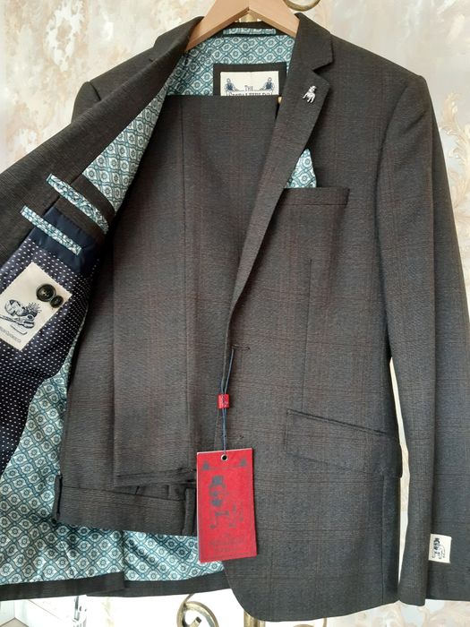 Costum maro nou bărbați