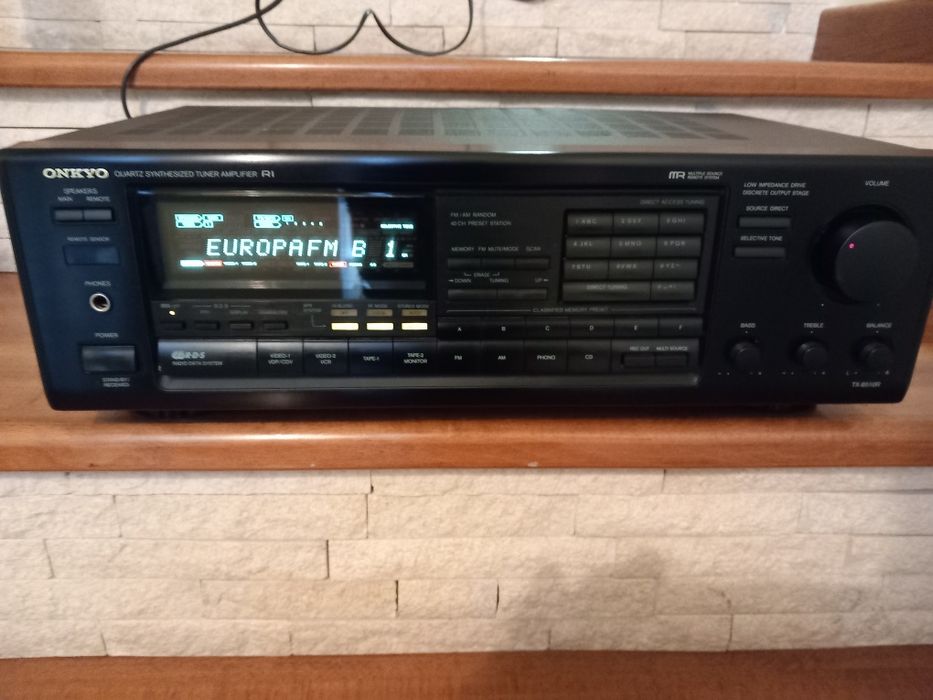 Amplituner Onkyo TX 8610R