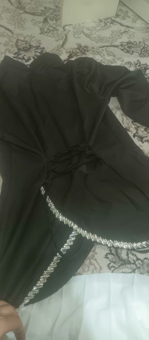 Ayollar koʻfta yufkasi rangi oq qora razmerxxl kiyilmagan yangi