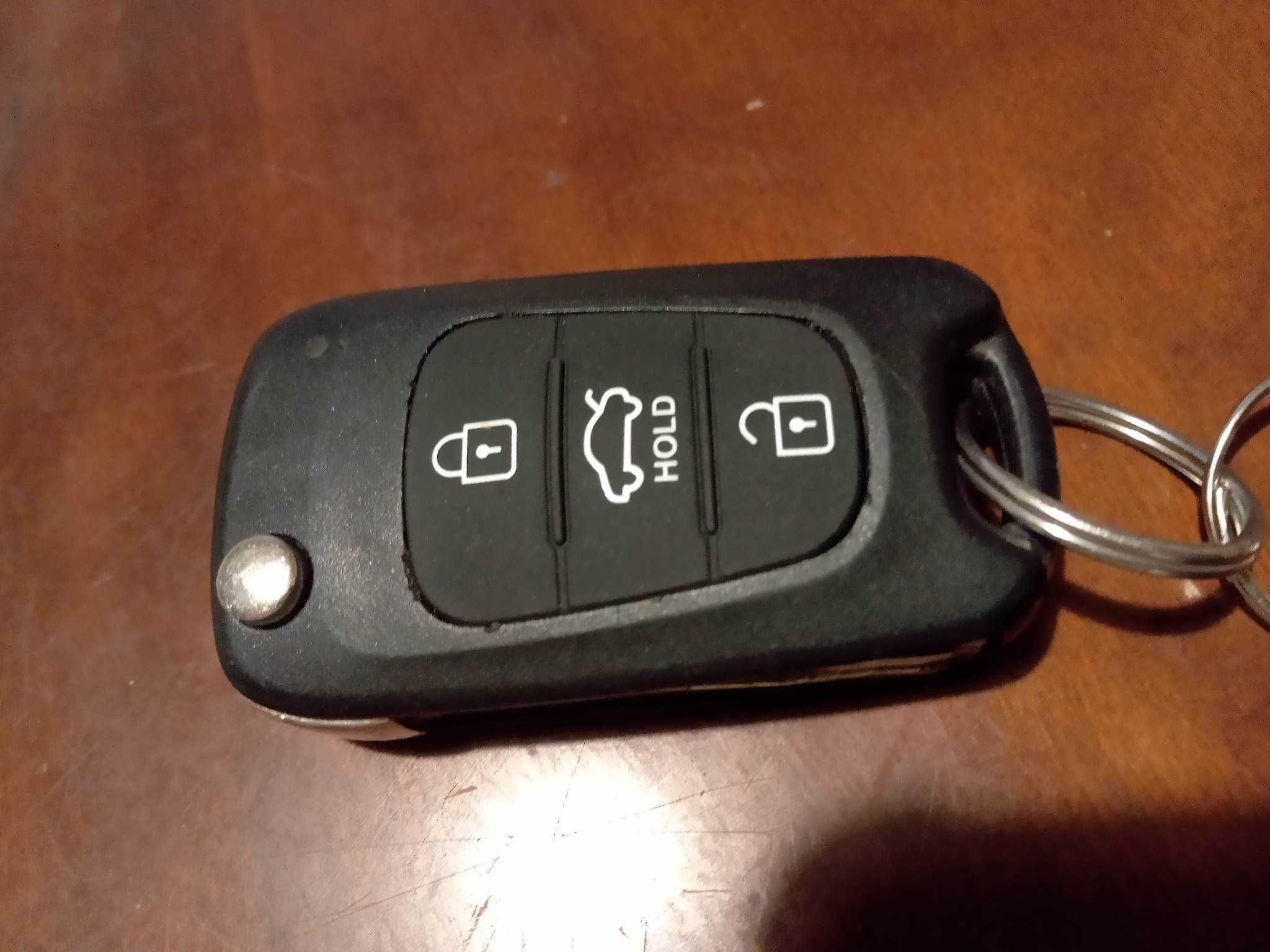 Нови бутони за ключ на Kia Rio picanto ceed k5 Hyundai i30 i35 ix20