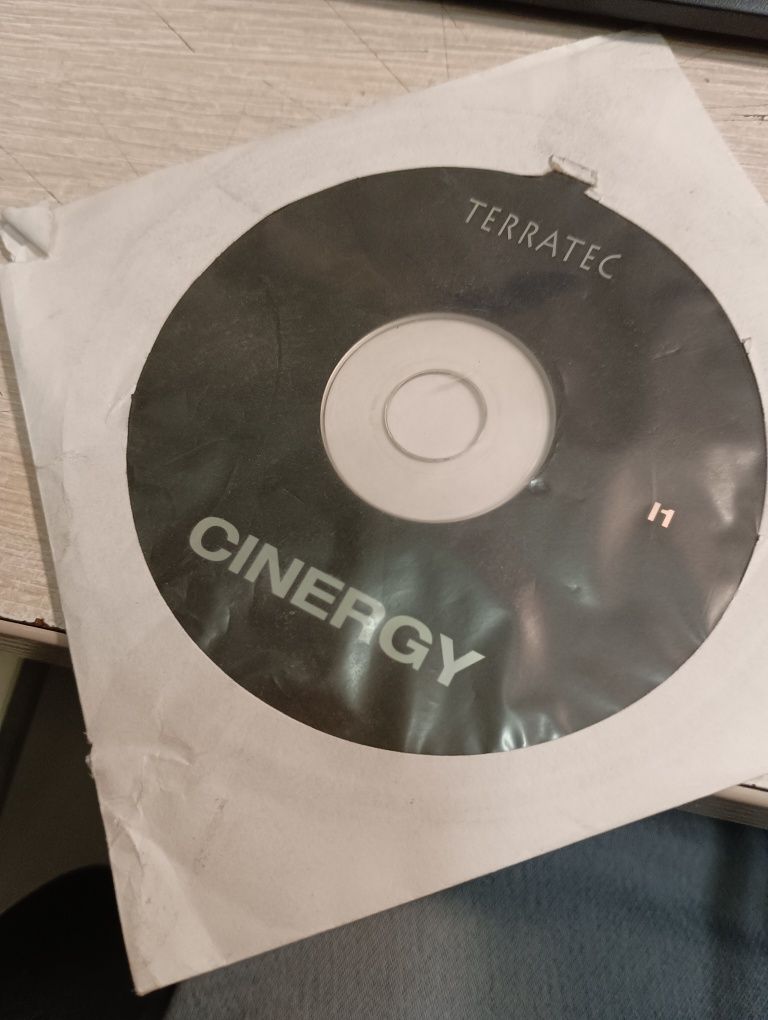 Продавам TV тунер за компютър
