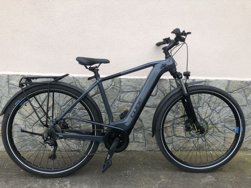 Cube Touring Hybrid One 500W size M