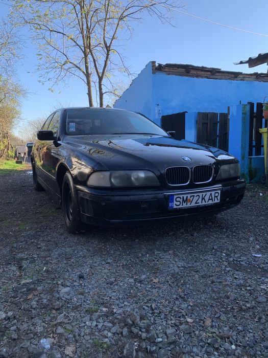 Vand sau schimb 520i