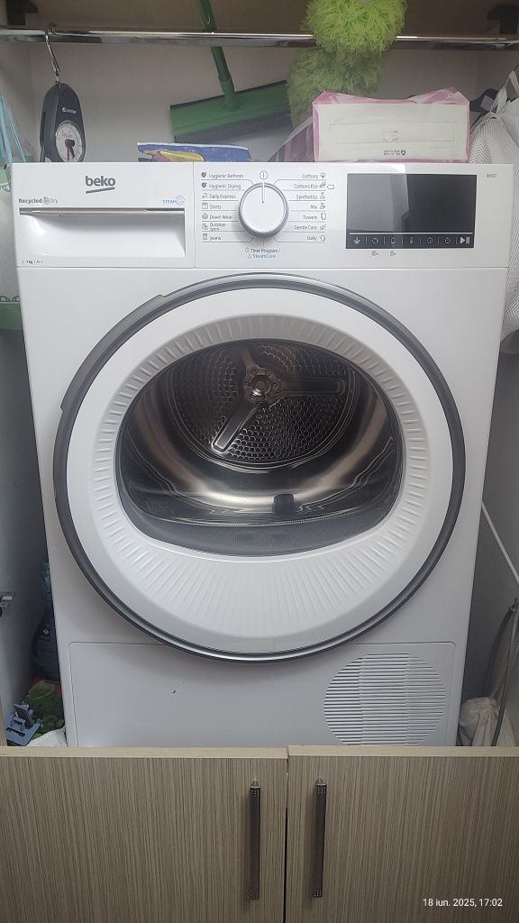 Uscator  Beko B3T67230