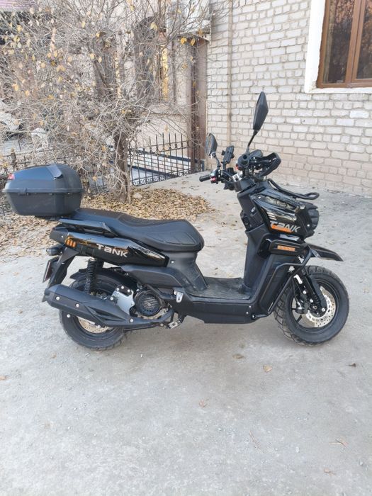 Скутер ТАНК продаю