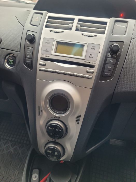 Toyota Yaris Automat