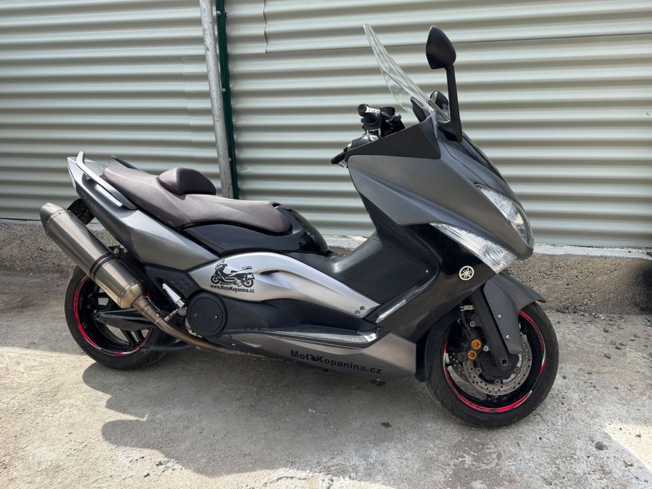 YAMAHA  T-MAX 500 , Yamaha X-max 250, Honda SH 300 i, Honda PCX 125