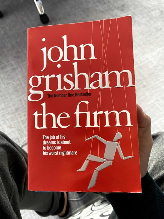 Книга John Grisham - The Firm на английски