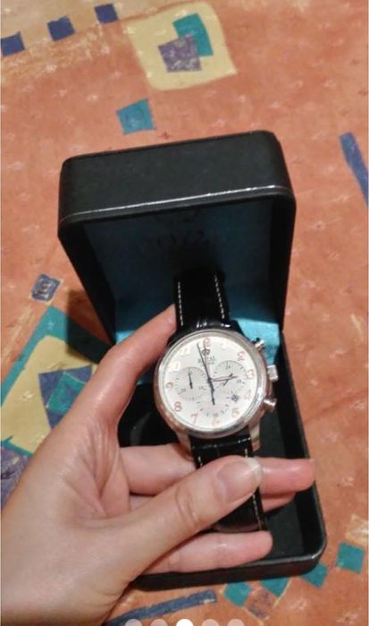 часовник Royal London