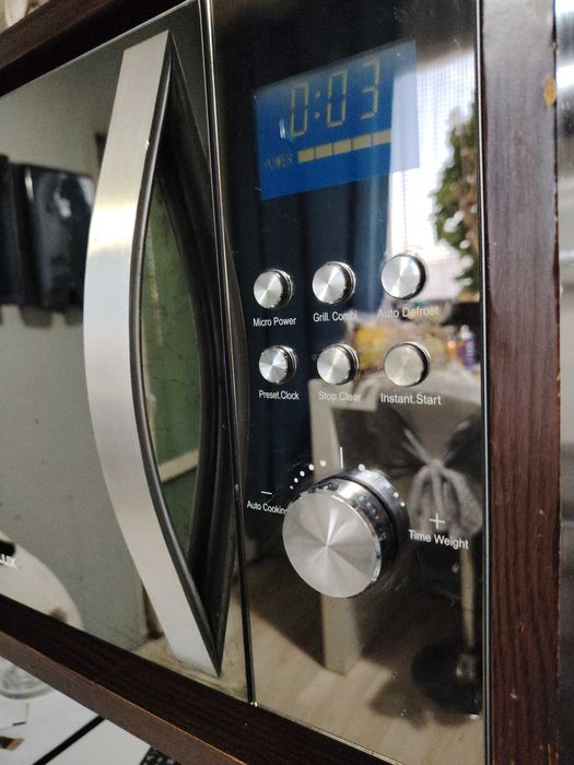 Мирковълнова FINLUX 30л