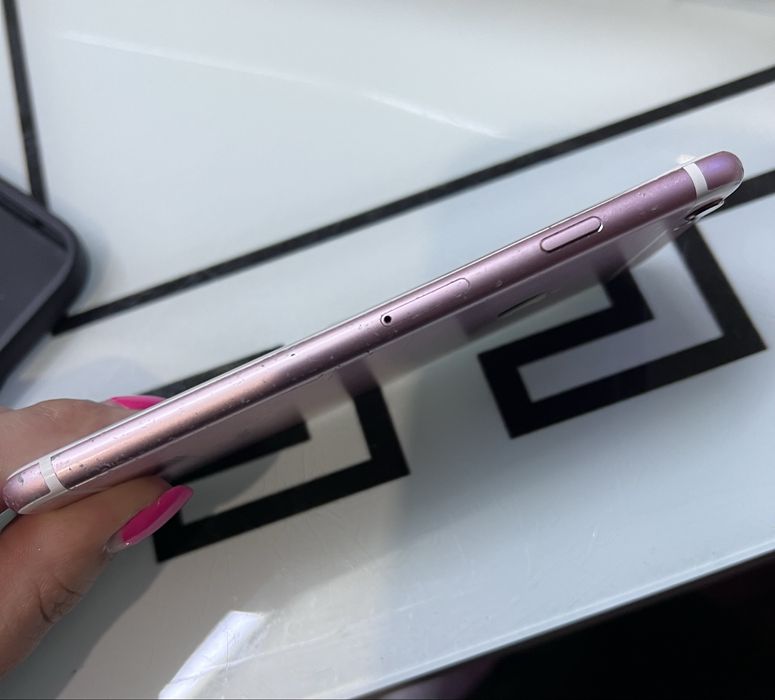 Iphone 6S rose-gold // 16 GB