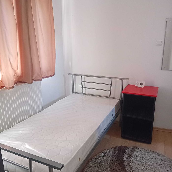 Inchiriez Apartament 2 camere - Bucsinescu