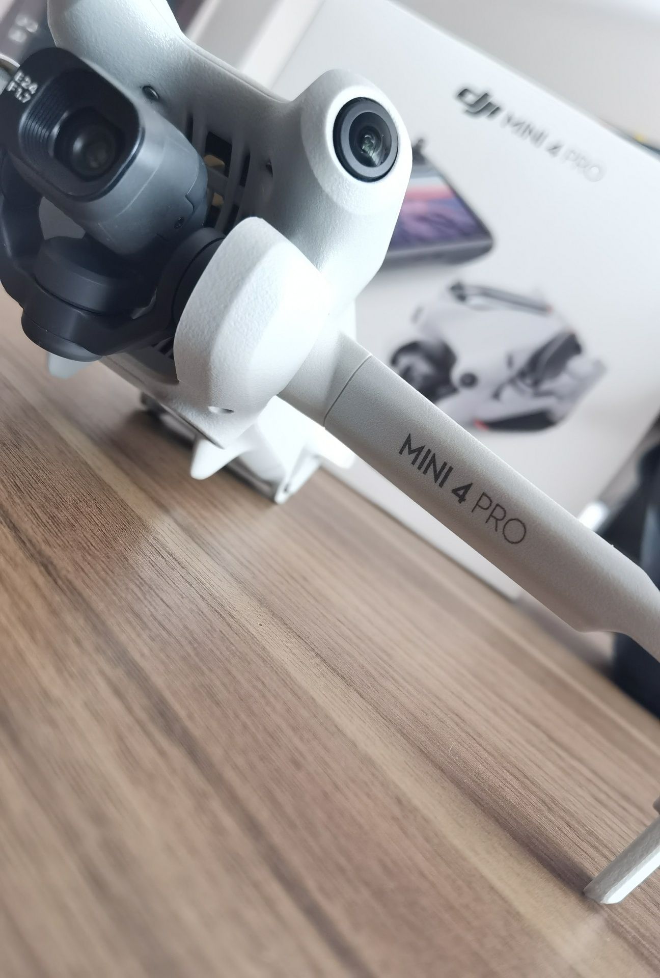 DJI Mini 4 Pro Fly more combo в гаранция + Care Refresh