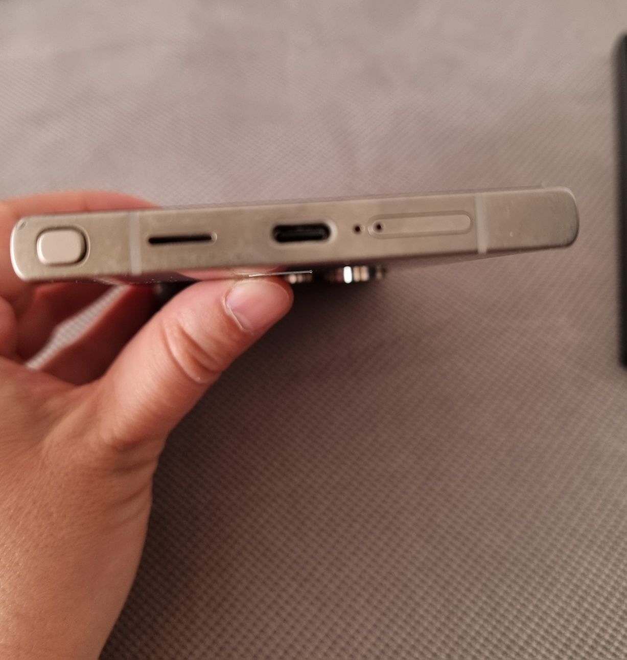 Samsung galaxy s24 ultra с 2години гаранция