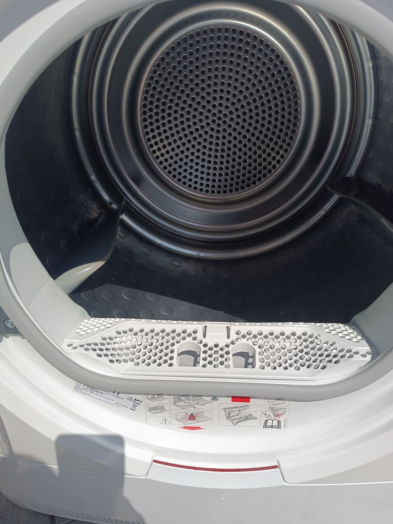 Сушилня AEG 8000