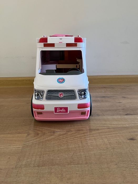 Детска играчка линейка