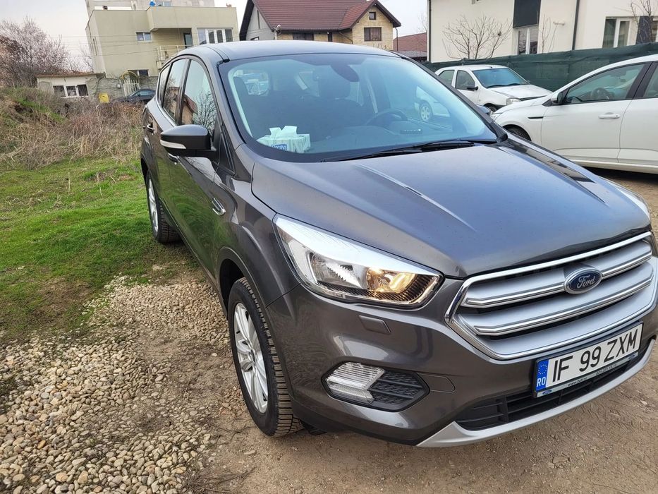 Ford Kuga Primul proprietar ,stare buna ,schimbat baterie ,aer conditionat