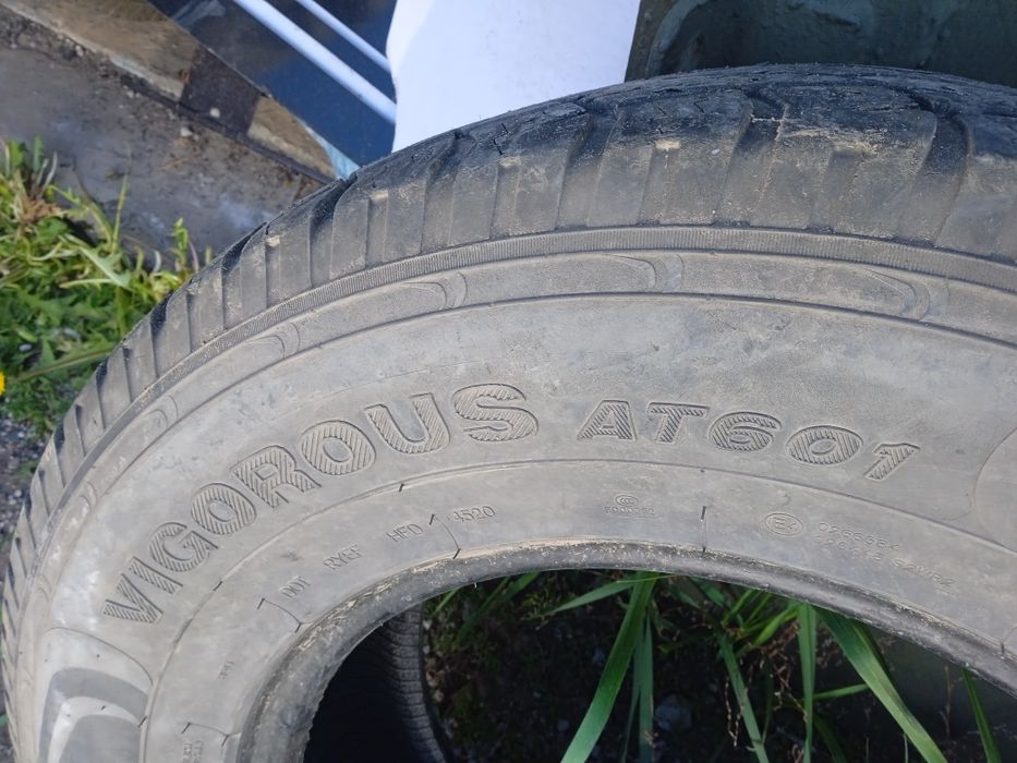 Шины 4 штуки 265 70 R 17