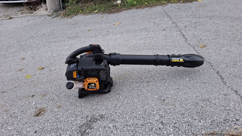 Бензинова духалка за листа