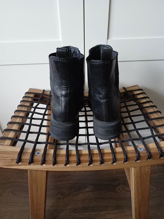 Ghete piele Lasocki. Marime 38