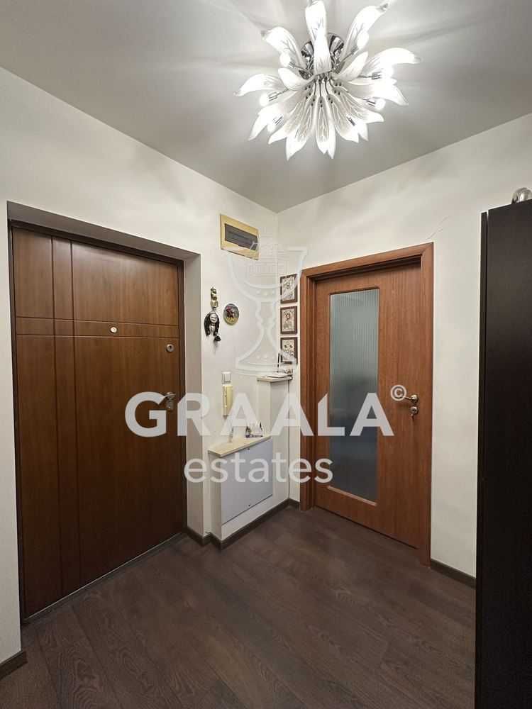Продава се Тристаен апартамент в София, Манастирски ливади - 96 кв.м за 3065 €/кв.м - Снимка #10