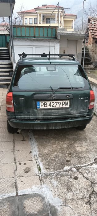 Опел Корса б бензин на части