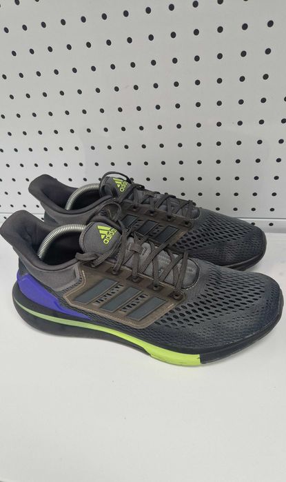 Оригинални мъжки маратонки- Adidas EQ21