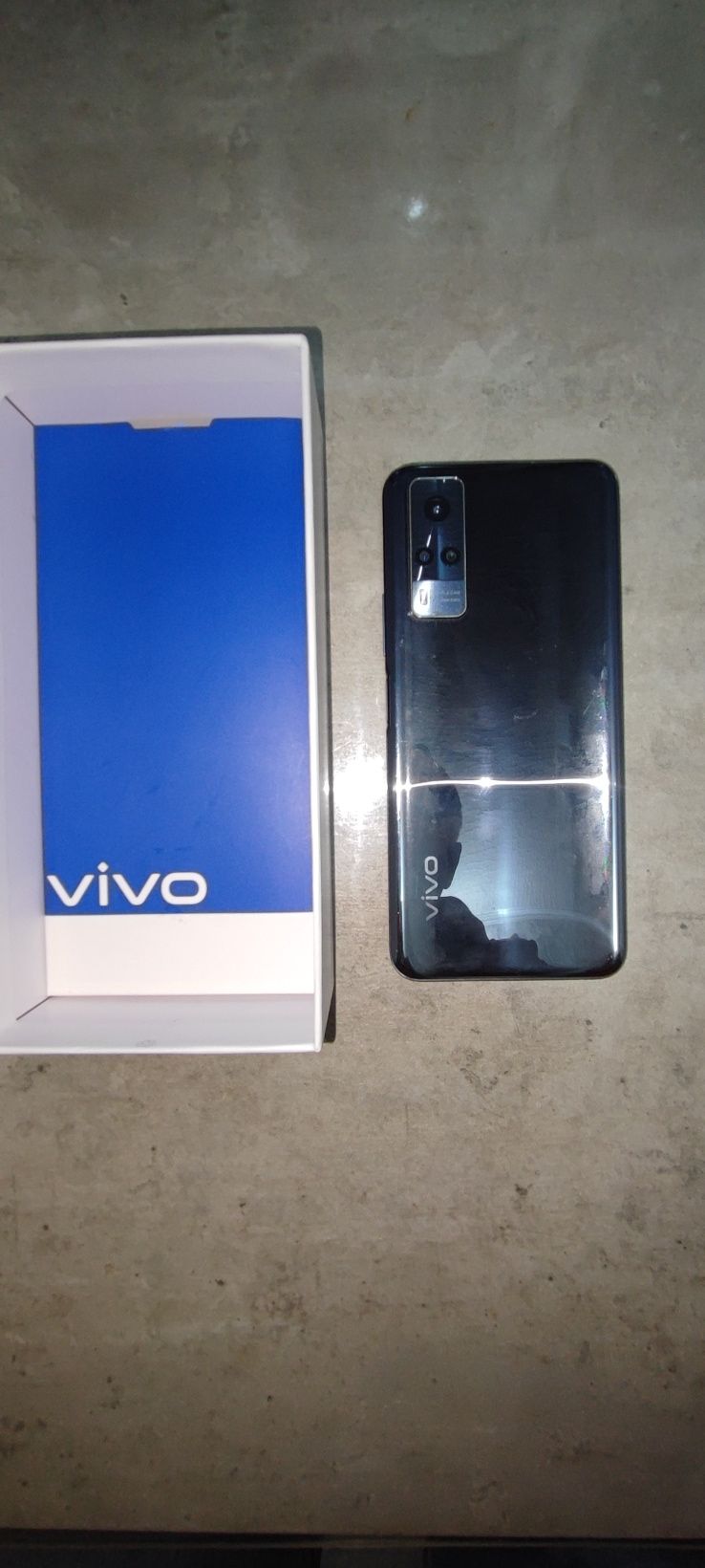 Продаётся Телефон Vivo