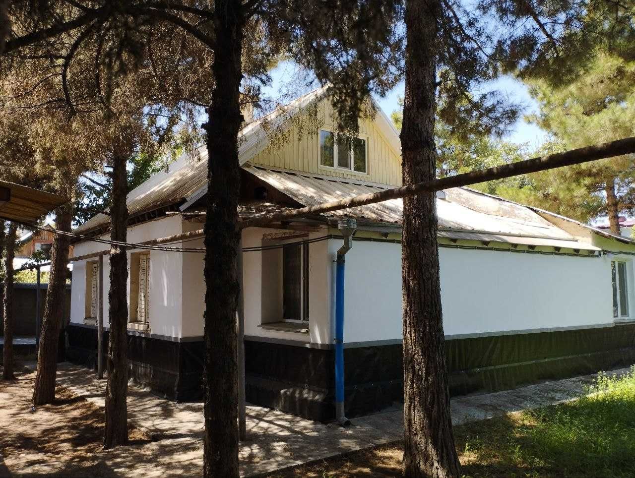 Аренда дома со всеми удобствами и участком 6 соток.