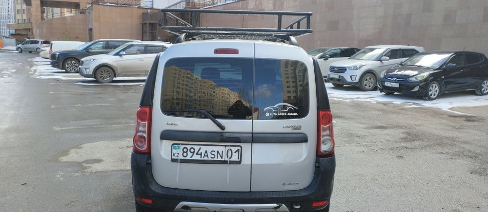 Продам рабочую лошадку Ларгус 18 год