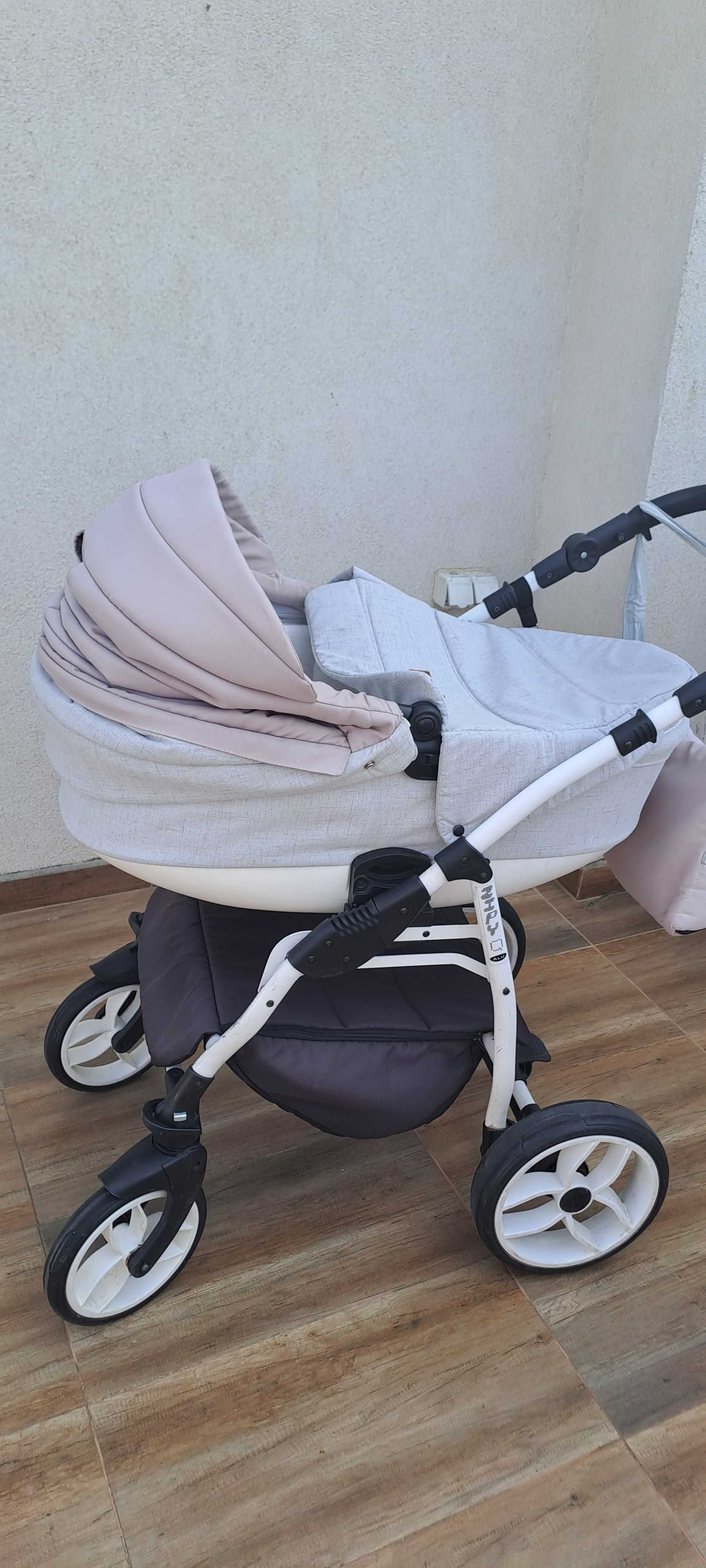 Количка Baby Merc с два коша 350лв