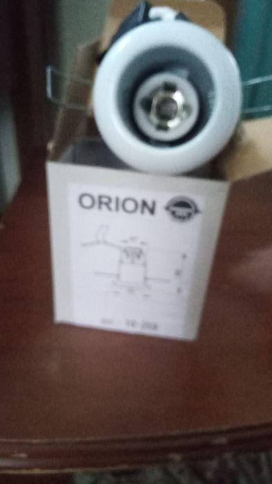 Продам споты новые