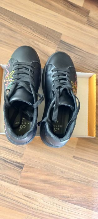 Стилни ежедневни дамски обувки