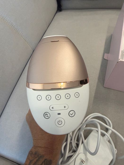Philips Lumea RBI956 фотоепилатор