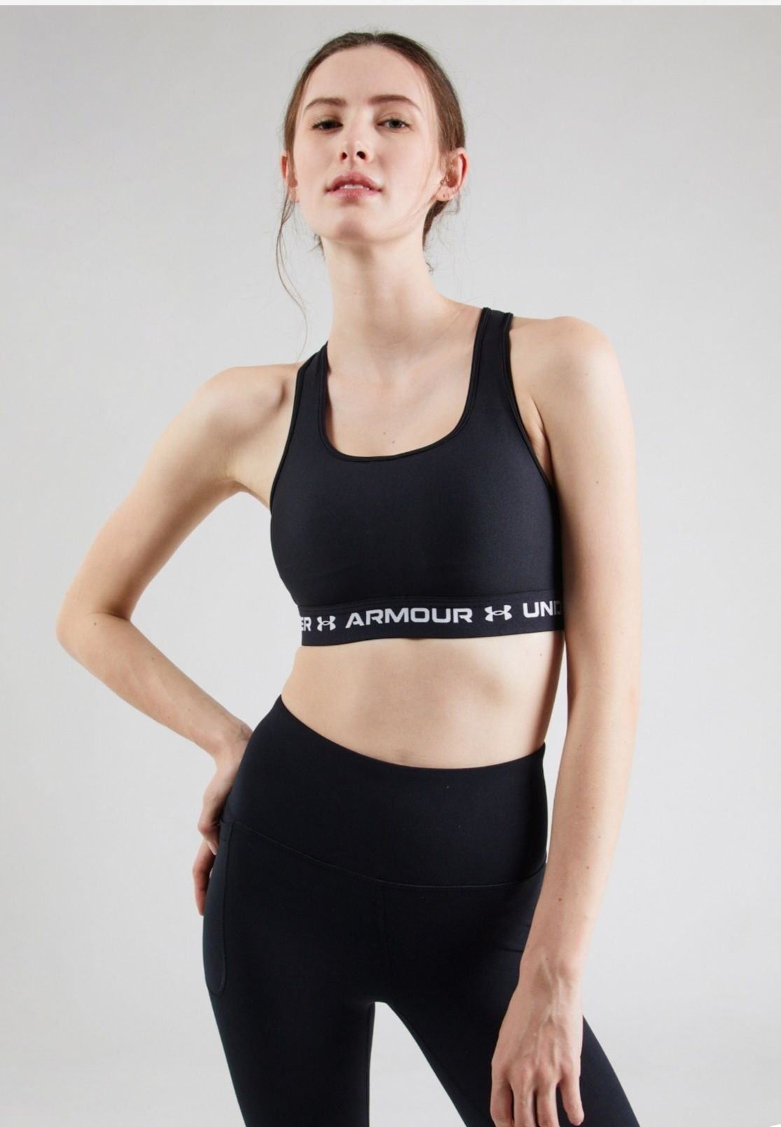 Ново! Бюстие Спортен Сутиен Under Armour
