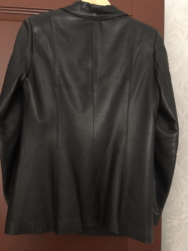Продам кожаный женский пиджак, Турция