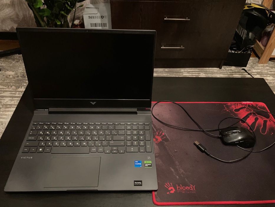 Продам игровой ноутбук