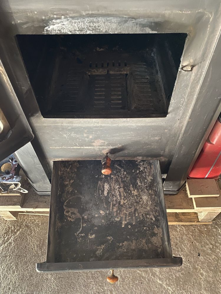 Камина на дърва Prity S3 W21 с водна риза 21+5 kw