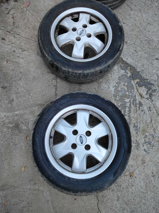 Roti Ford Focus 2001